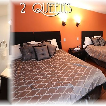 Twin Peaks Motel Napanee Екстериор снимка